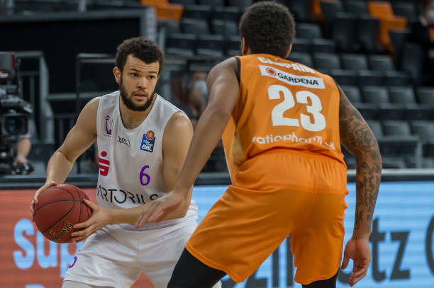 他的12次 他的12次