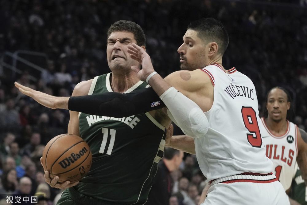 网赛场上的 网赛场上的